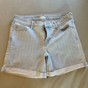 Old Navy, like new midi, stretchy, pin stripe shorts